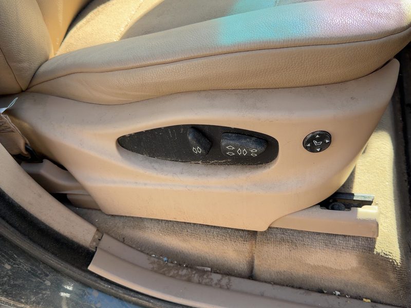 2006 BMW X5 Seat Track RH