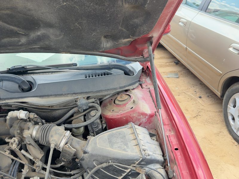 2000-2007 Ford Taurus(see Also Taurus X) Hood Hinge RH