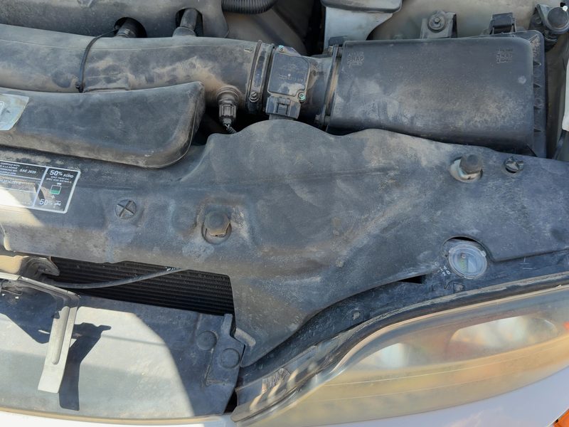 2000-2006 Lincoln LS Radiator Support
