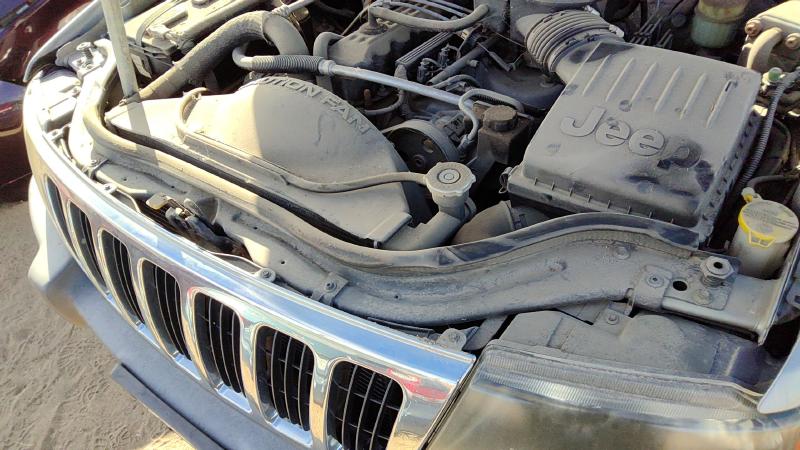 1999-2004 Jeep Grand Cherokee Radiator Support