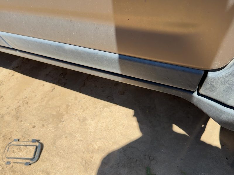 2002-2006 Honda Crv Rear Door Moulding LH