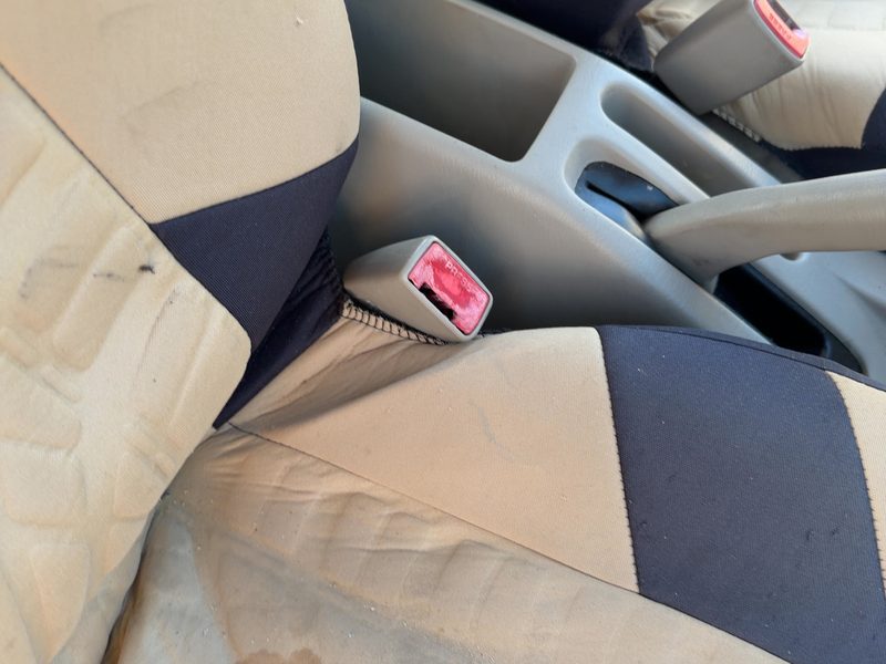 1999 Toyota Corolla (also See FX 87-88) Front Seat Belt RH