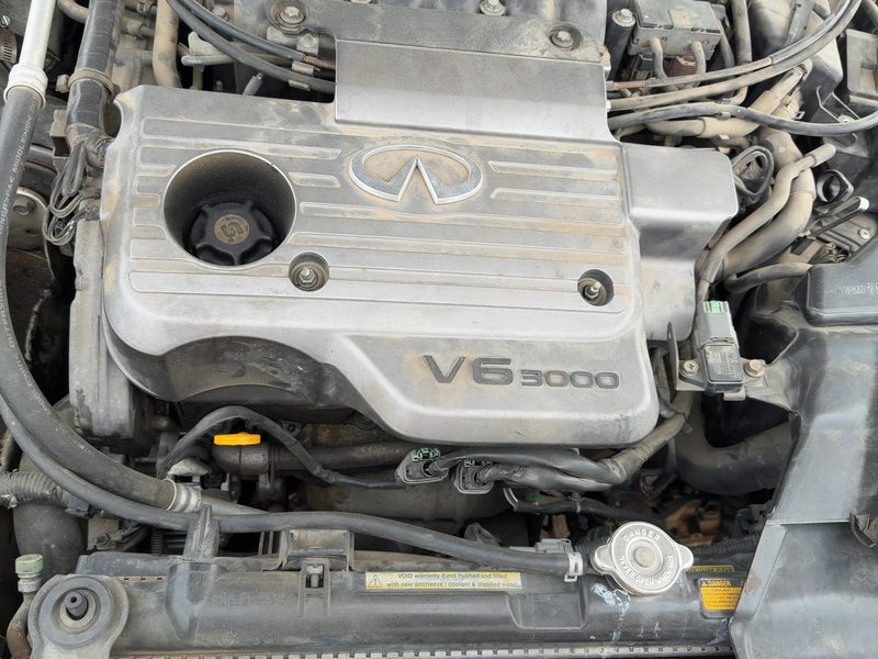 1995-2001 Infiniti I30 Cylinder Head LH
