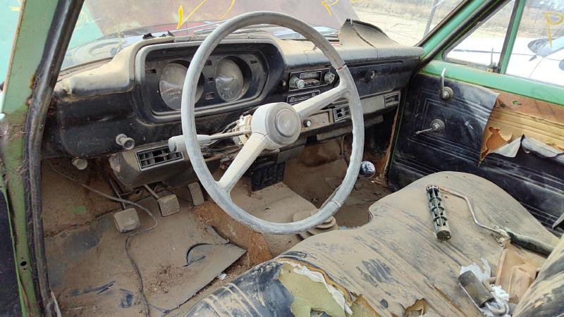1977 Ford Courier (for) Vehicle Unit Complt.