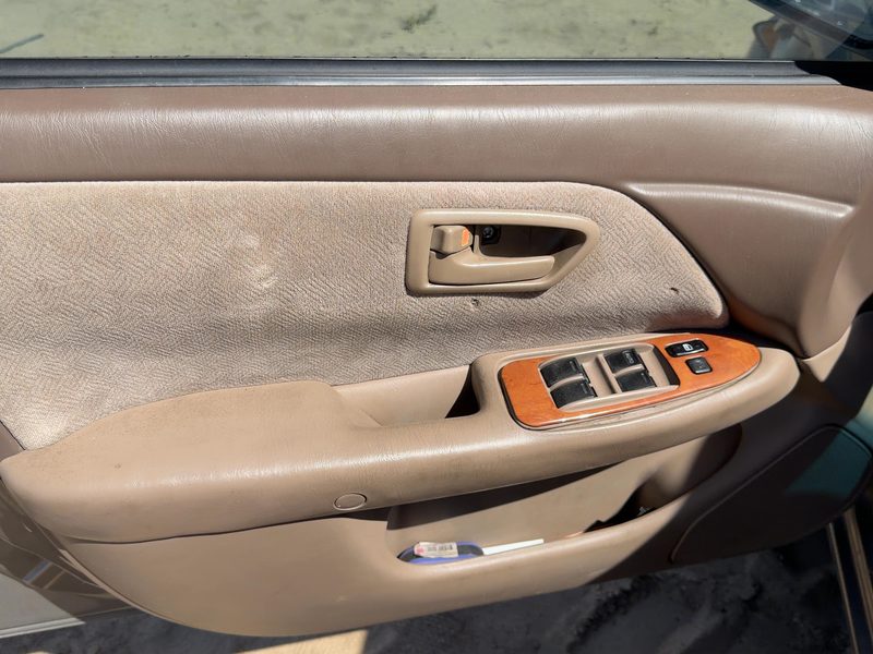 1997-1999 Toyota Camry Front Door Trim Panel LH