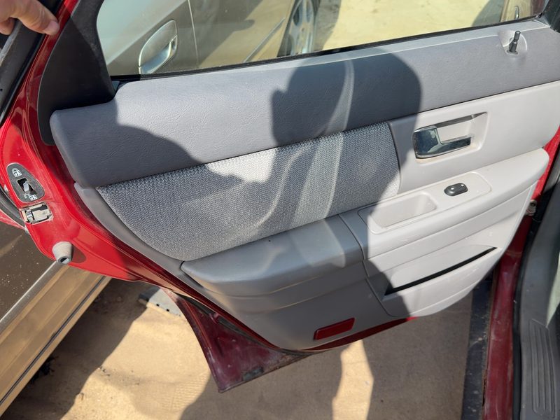 2000-2003 Ford Taurus(see Also Taurus X) Rear Door Trim Panel LH