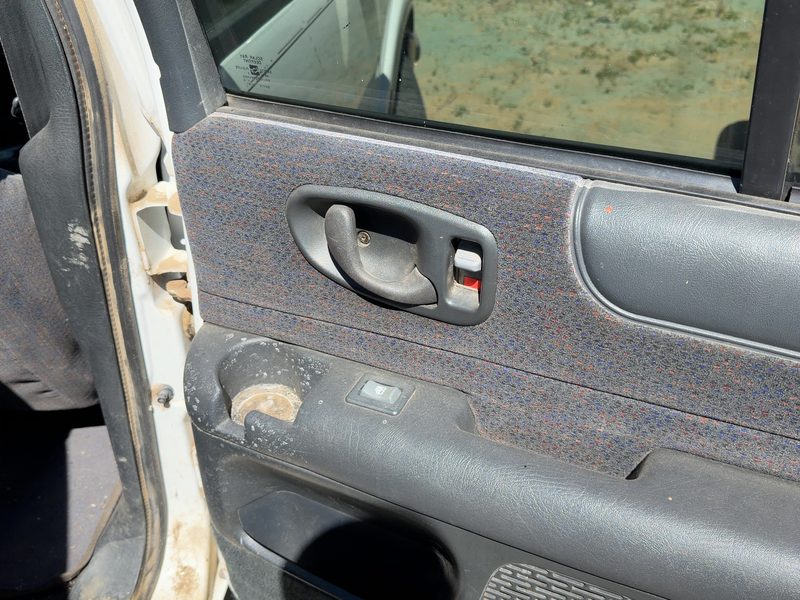 1998-2003 Blazer S10/jimmy S15 Rear Door Trim Panel RH