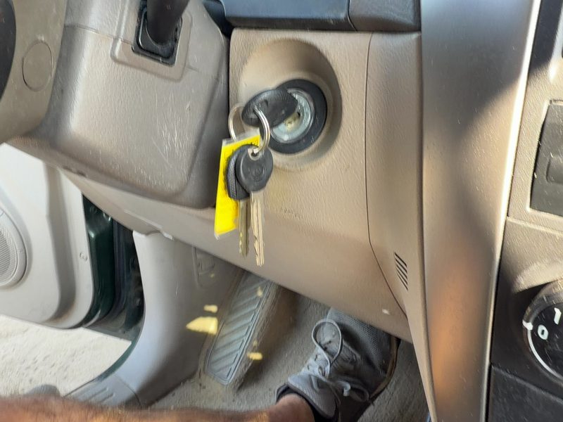 2003-2009 Kia Sorento Dash Panel