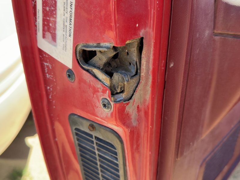 1990 S10/s15/sonoma Pickup Front Door Latch LH