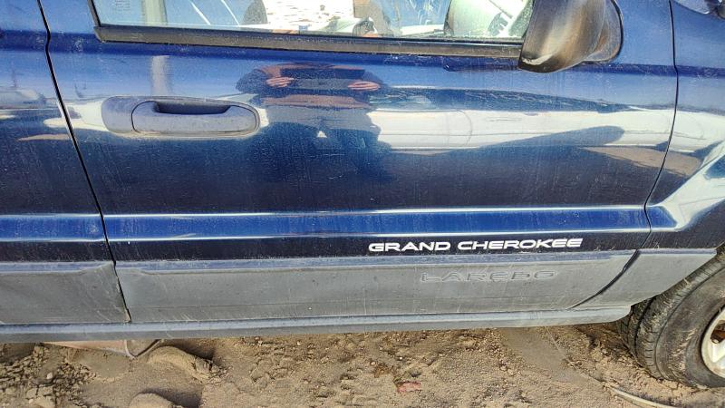 1999-2004 Jeep Grand Cherokee Front Door RH