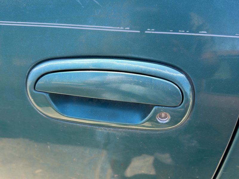 1997-2004 Ford Pickup F150 Series Outside Door Handle LH