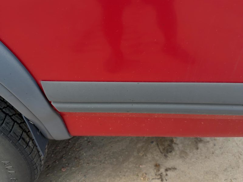 1991 Dodge Dakota (mid-size) Quarter Panel Moulding LH