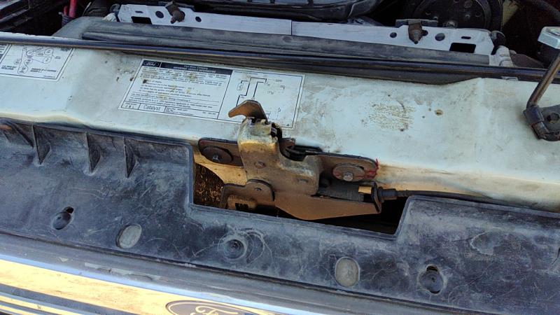 1989-1994 Explorer Radiator Support