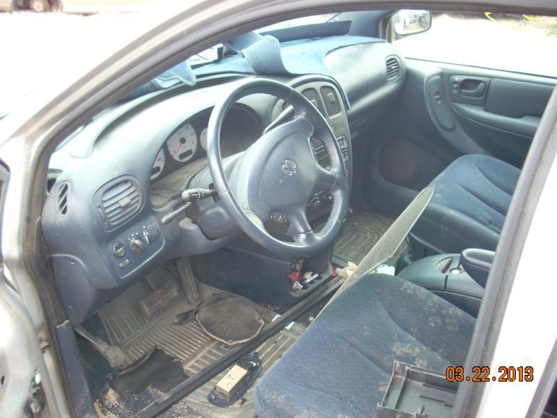 2001-2003 Dodge Caravan Front Door Glass/Window LH
