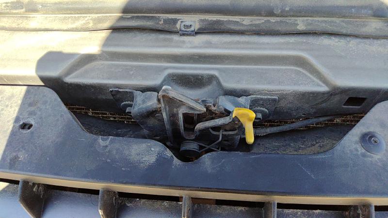 2002-2005 Explorer Radiator Support