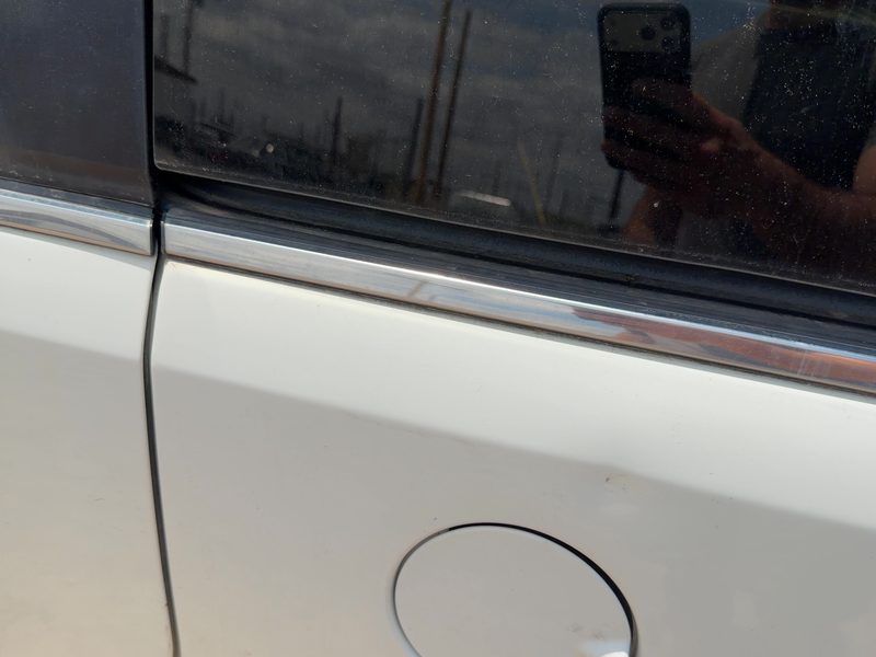 2012 Chrysler Town & Country Quarter Panel Moulding LH