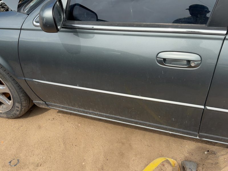 1998-2004 Cadillac Seville Front Door LH