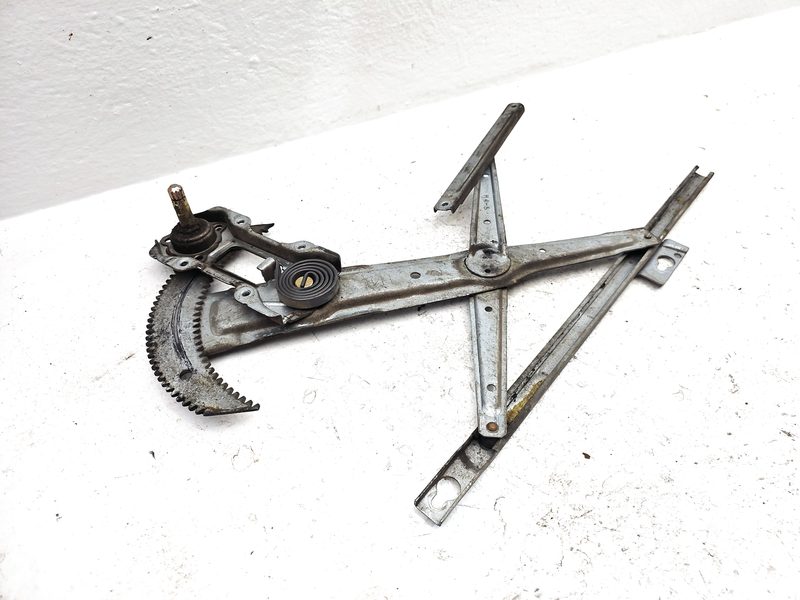 1988-1991 Honda Civic (see Also Delsol & Crx) Front Door Regulator LH