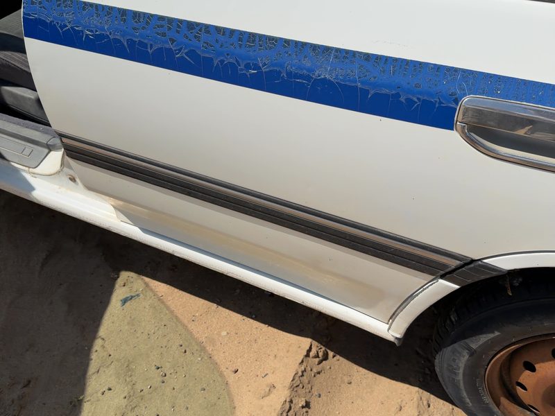 1994 Subaru Legacy/ Outback Rear Door Moulding LH