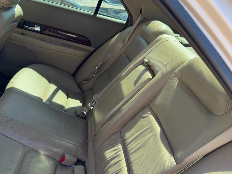 2001 Lincoln LS Rear Seat Belt RH