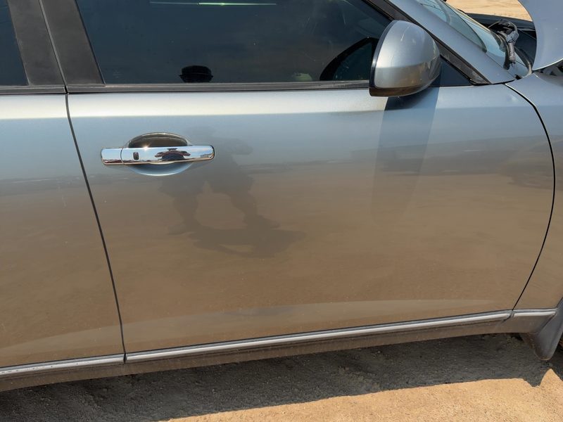 2003-2004 Infiniti FX Series Front Door RH