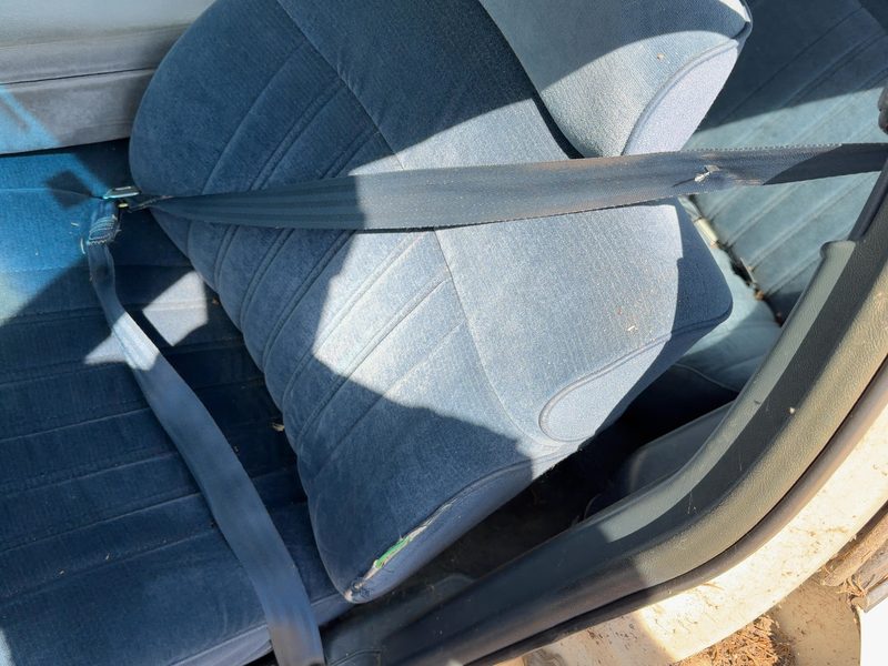 1993 Oldsmobile Eighty-eight (80 & Up) Front Seat Belt LH
