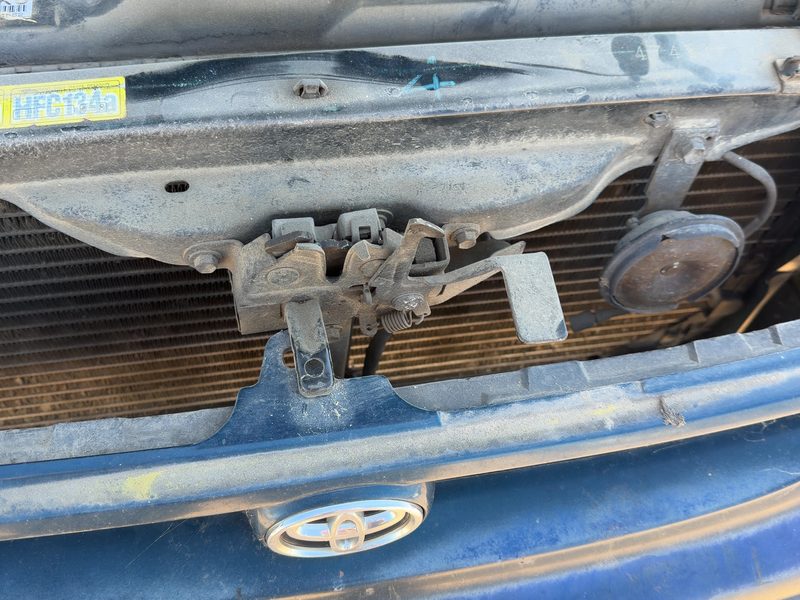 1998-2000 Toyota Corolla (also See FX 87-88) Radiator Support