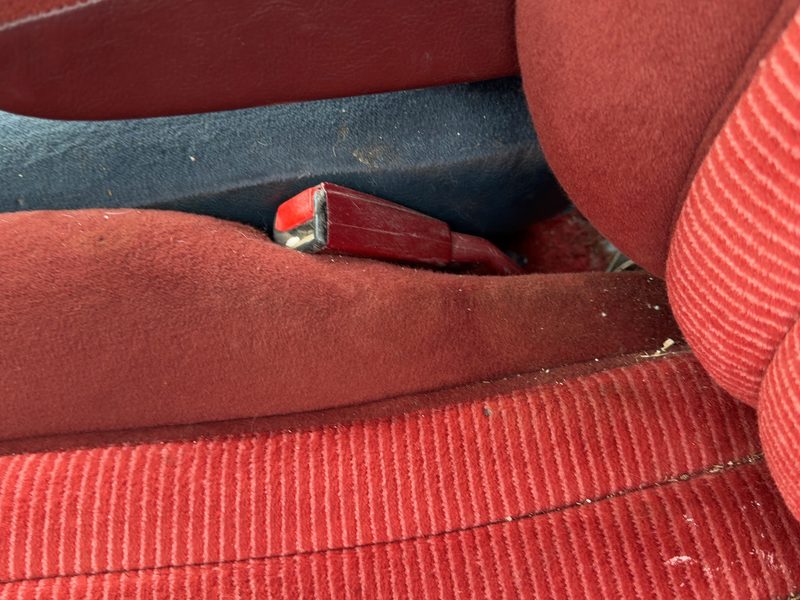 1993 Chevrolet Pickup 1500 Series Front Seat Belt LH