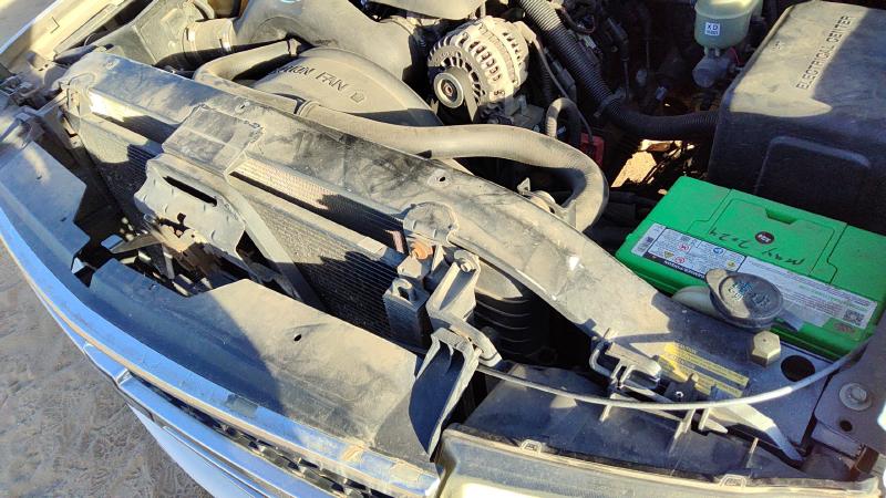 1999-2002 Chevy/gmc Suburban 1500 Series Radiator Support