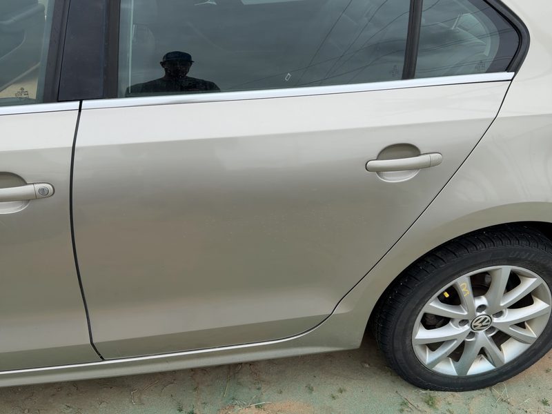 2011-2014 Jetta Except Gli Rear Door LH