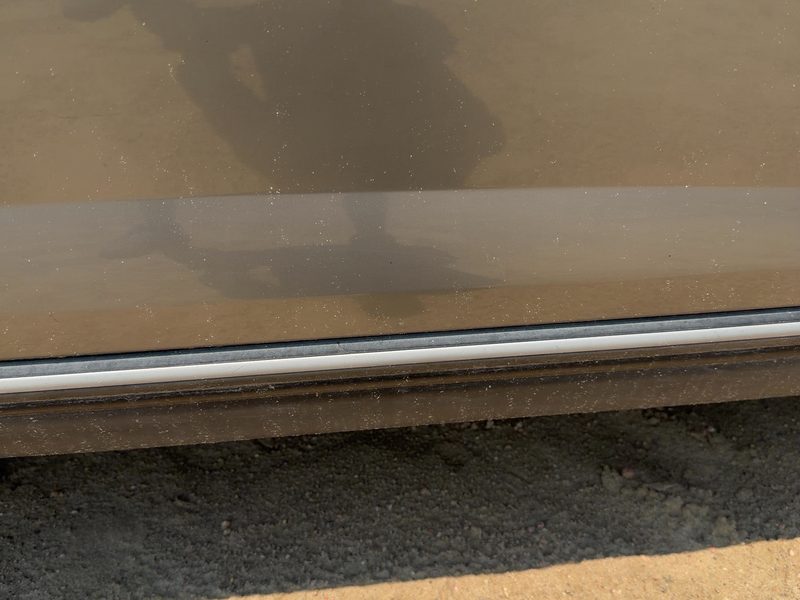 2003-2005 Infiniti FX Series Front Door Moulding RH