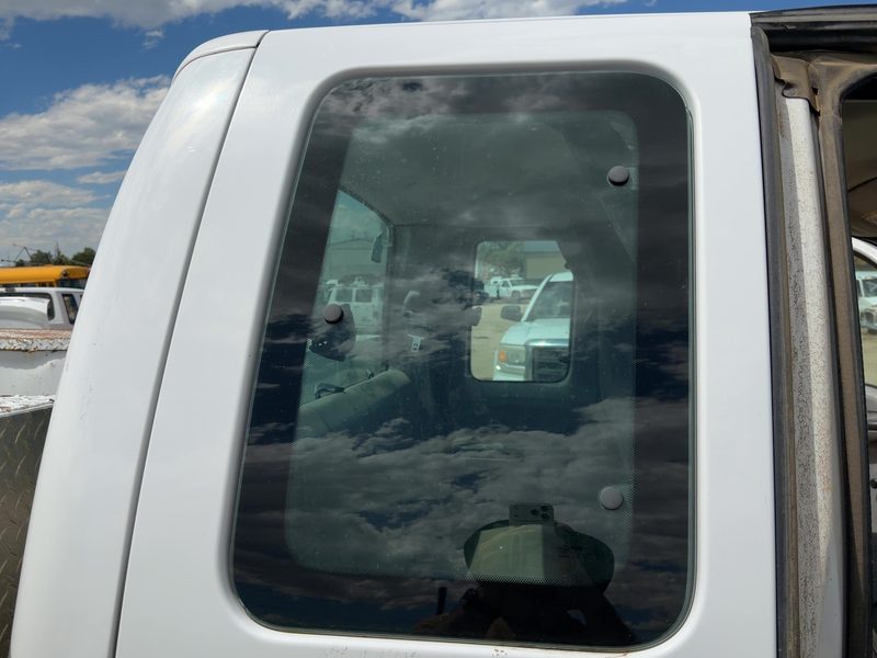 1999-2016 Ford F350 Super Duty Pickup Rear Door Glass/Window RH