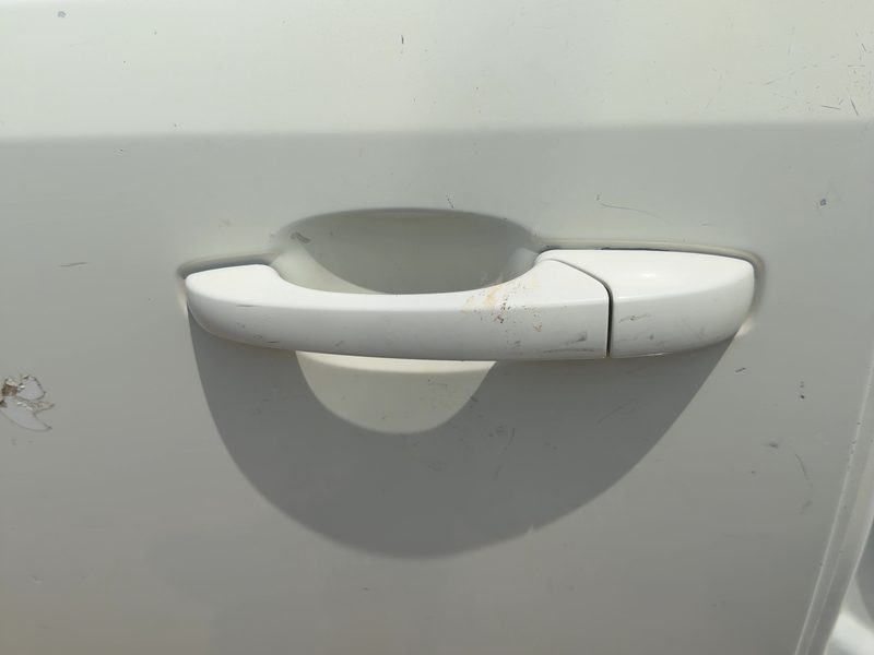 2008-2020 Chrysler Town & Country Outside Door Handle RH