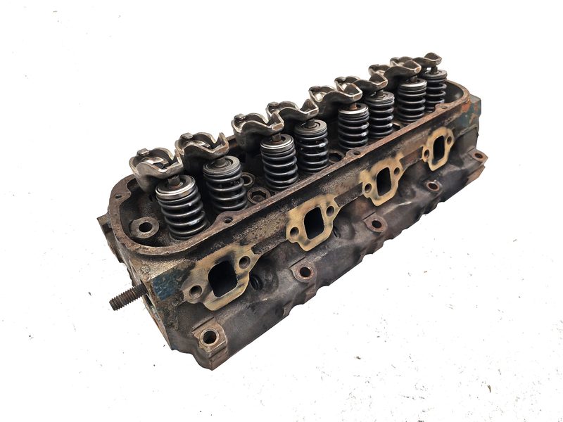 1978-1985 Ford Pickup F100 Series Cylinder Head