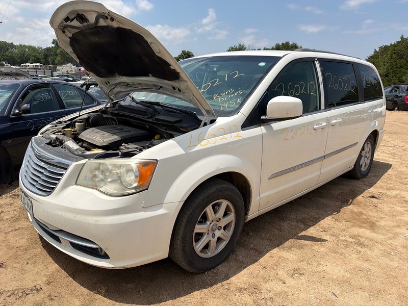2012 Chrysler Town & Country Rear Knuckle/Stub Axle RH