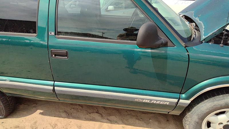 1994-1997 Blazer S10/jimmy S15 Front Door RH