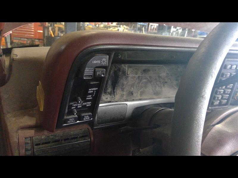1990-1991 Toronado (incl. Trofeo) Dash Panel