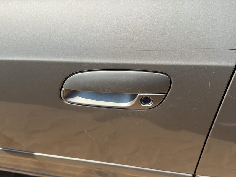 2001-2006 Hyundai Elantra Outside Door Handle LH