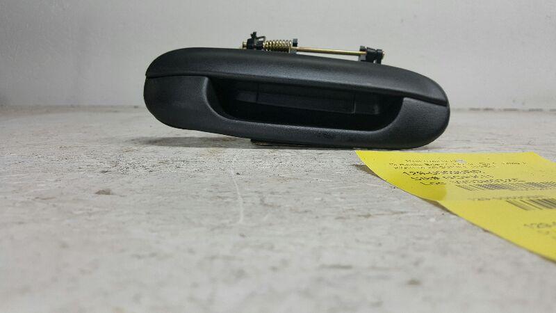 2002-2009 Chevrolet Trail Blazer (113 W.b.) Outside Door Handle RH