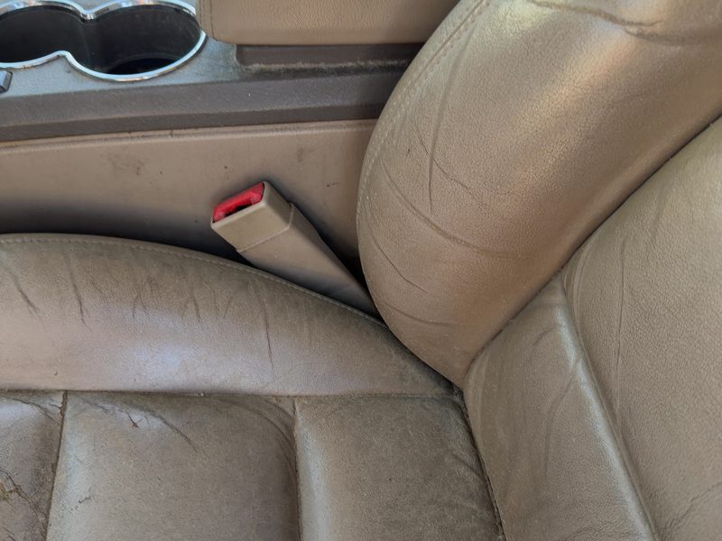 2001 Lincoln LS Front Seat Belt LH