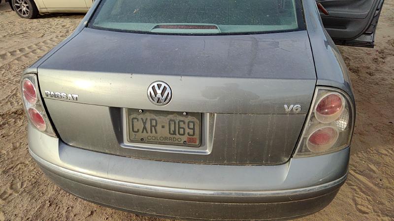 2002-2005 (discontinued) Passat Trunk/Decklid/Hatch/Tailgate