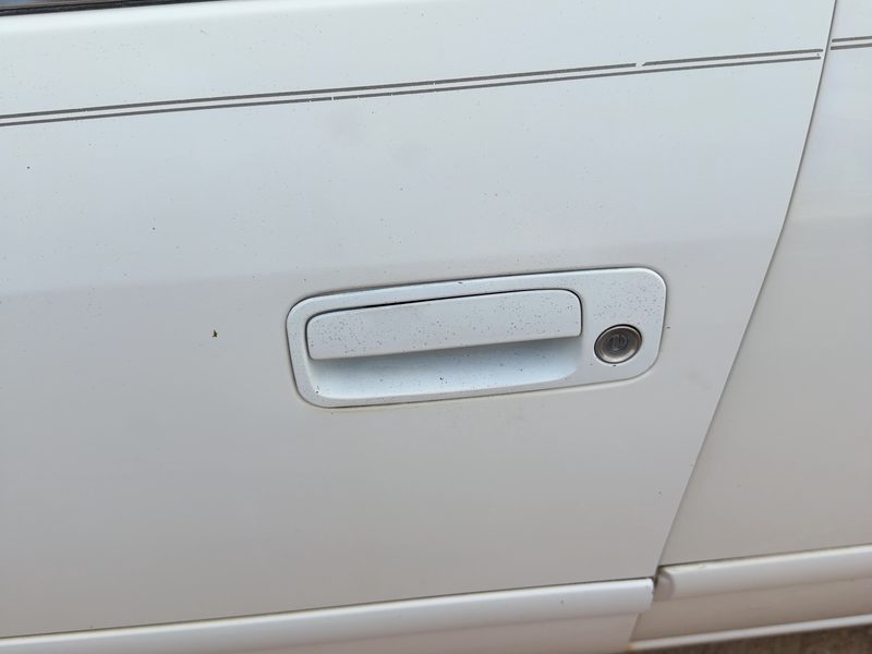 1997-2001 Toyota Camry Outside Door Handle LH