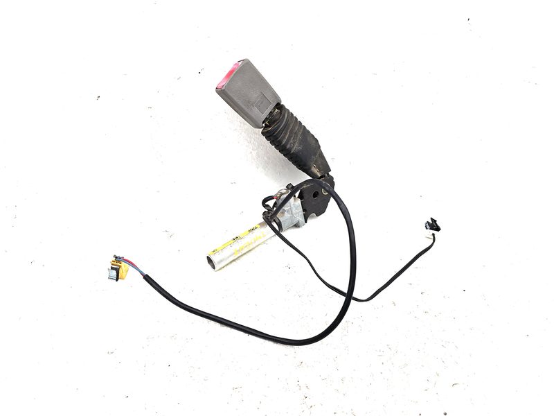 2002-2004 Chevrolet Venture Front Seat Belt