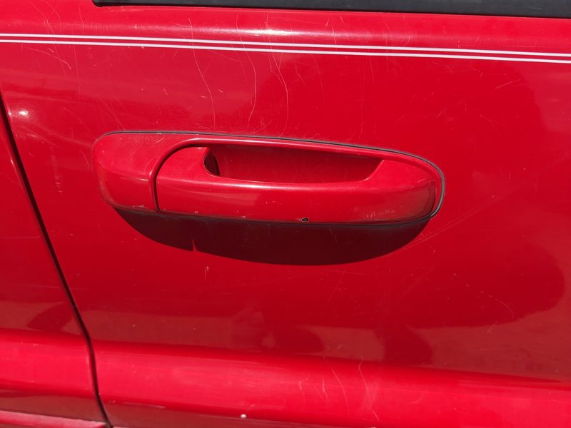2000-2004 Jeep Grand Cherokee Outside Door Handle RH