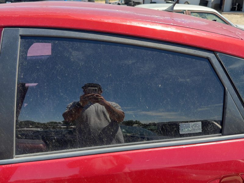 2004-2009 Toyota Prius Rear Door Glass/Window LH