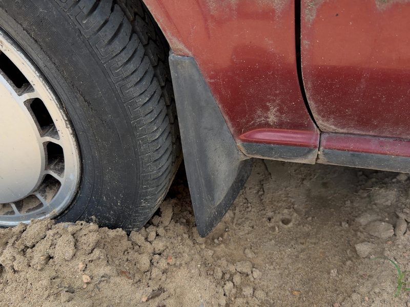 1987 Nissan Maxima Fender Moulding LH