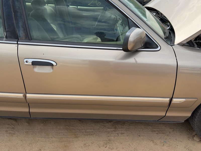 1995-2002 Mercury Grand Marquis (79 & Up) Front Door RH