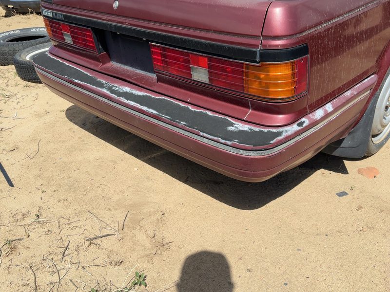 1987-1988 Nissan Maxima Rear Bumper Assembly