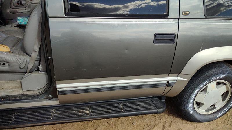 1992-2000 Chevy/gmc Suburban 1500 Series Rear Door LH