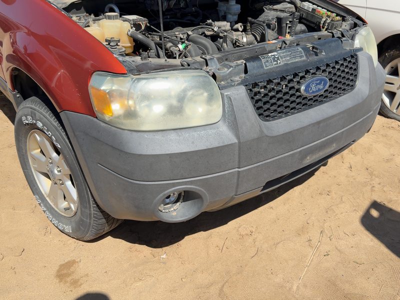 2005-2007 Ford Escape Front Bumper Assy.